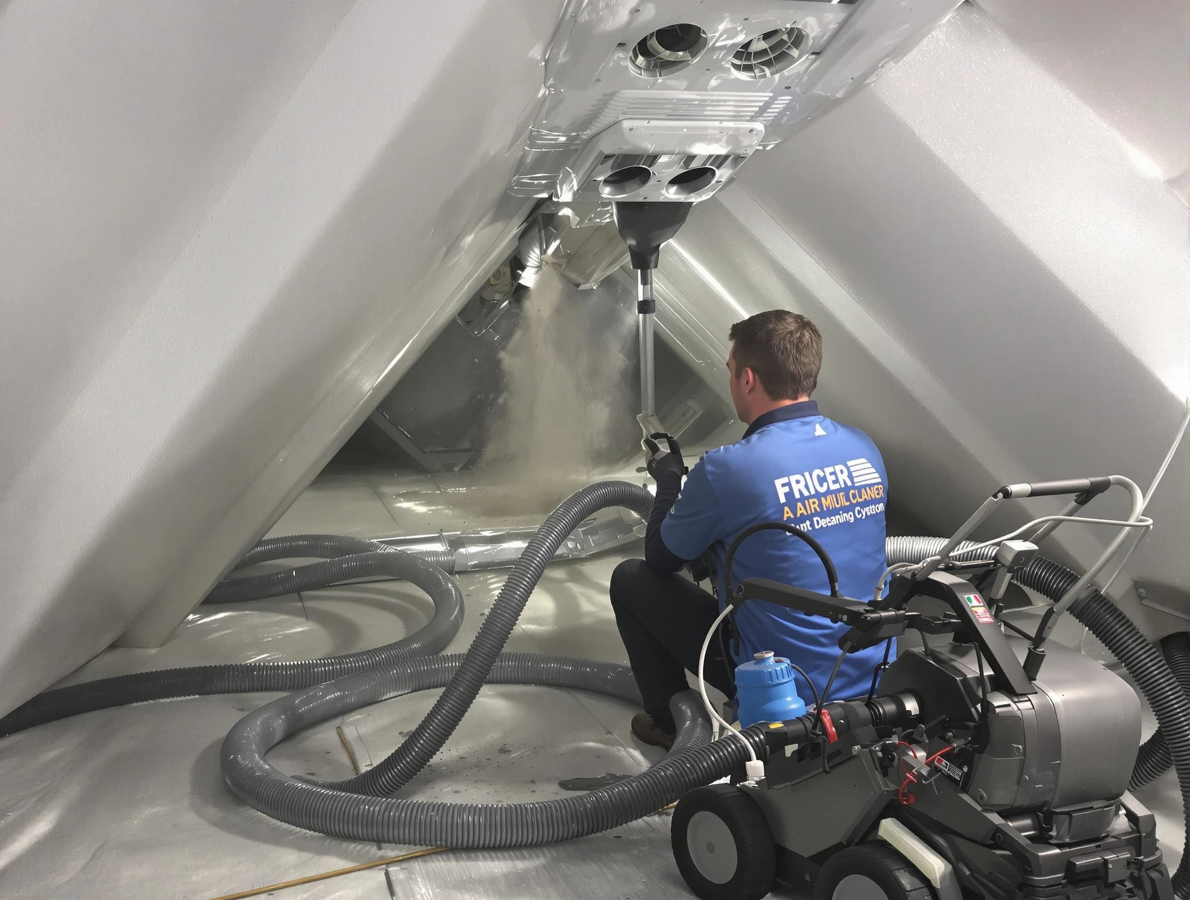 Expert residential duct cleaning by Lakeside Air Duct Cleaning in Lakeside